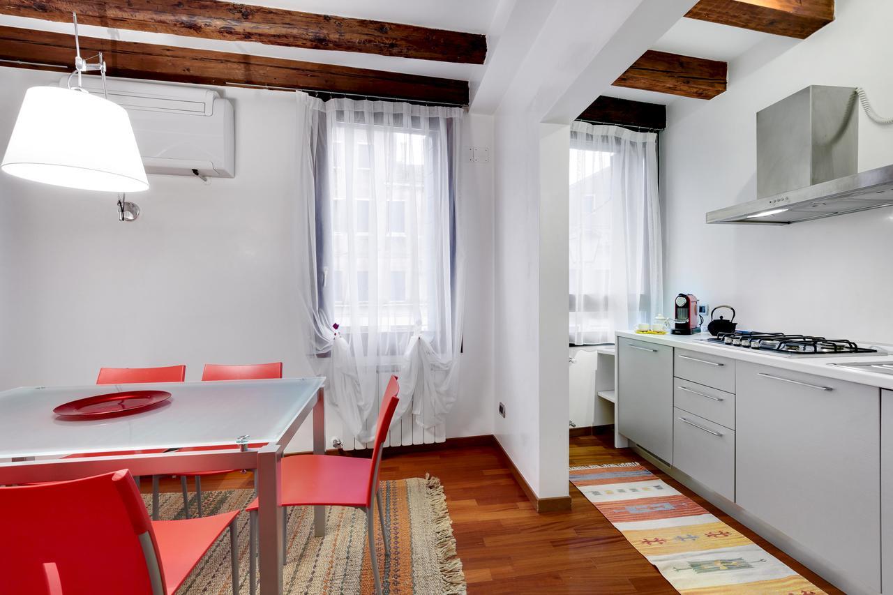 Biennale Apartamento